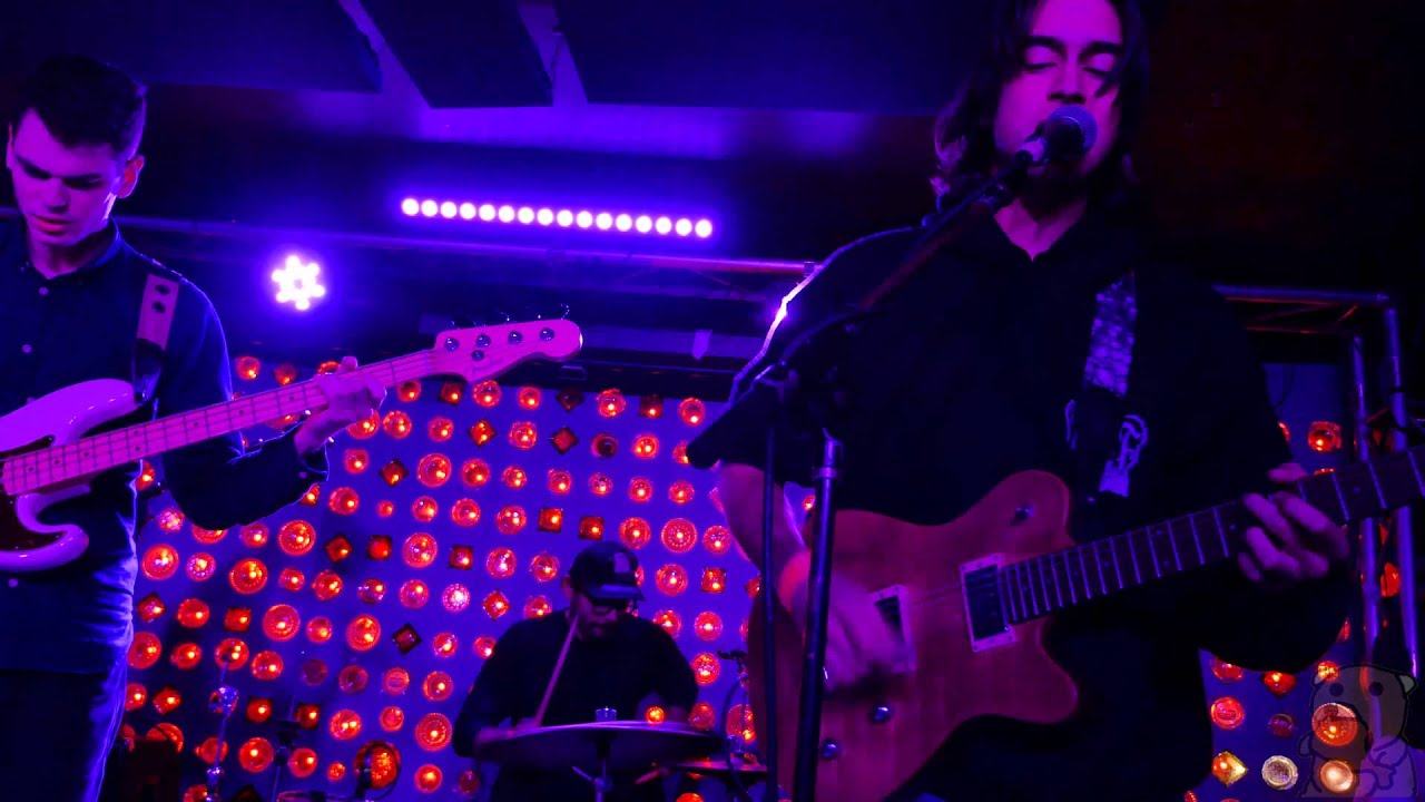 Alex G - Wicked Boy (live @ Baby's All Right 11/23/15)