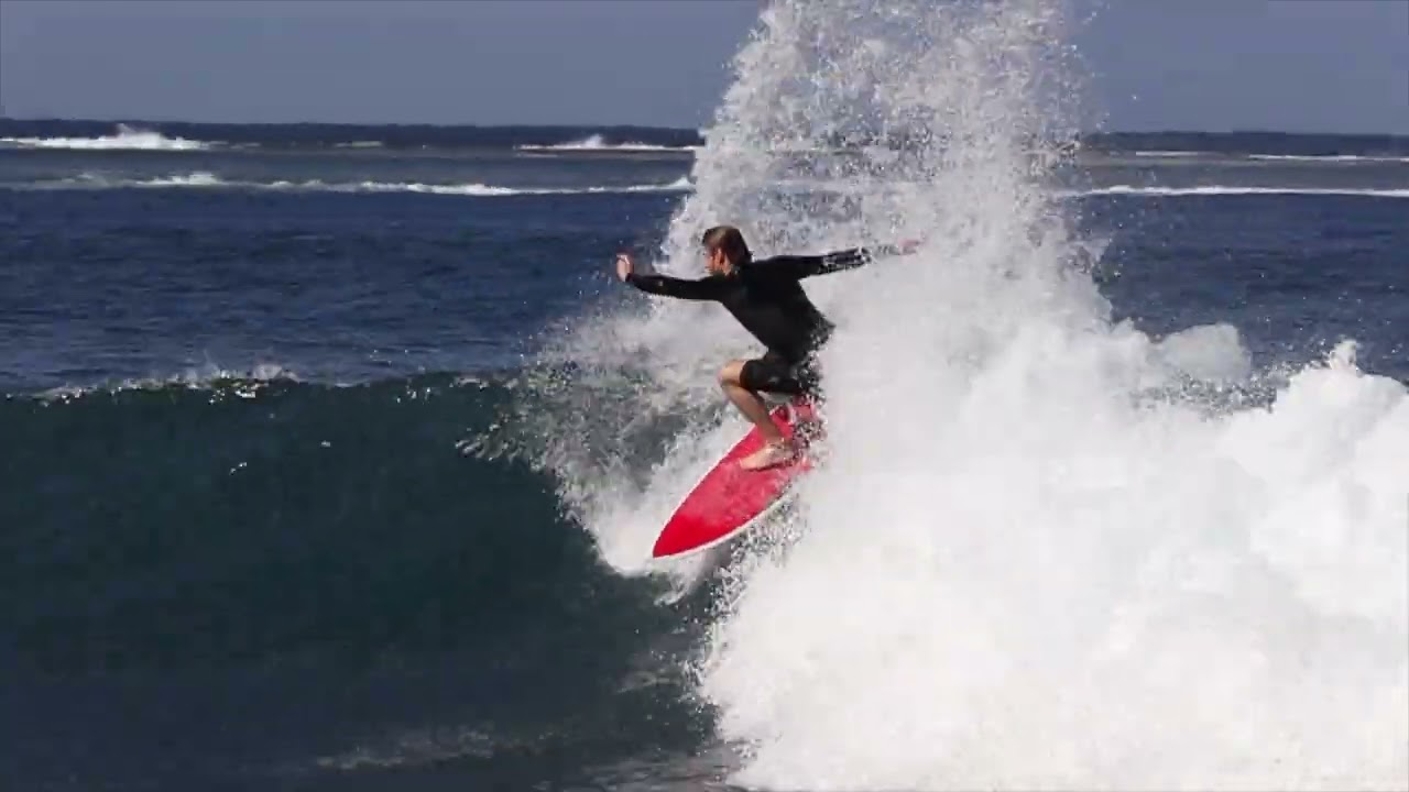 Surfing and exploring the Islands of Moorea & Tahiti 2023.
