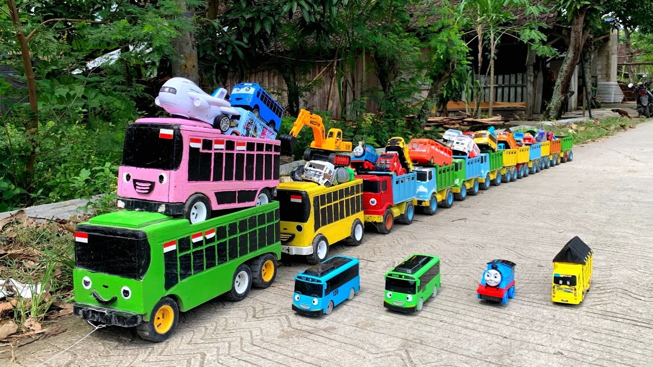 WADIDAW !! Mobil Truk Tronton Panjang Bongkar Mainan Mobil Mobilan Truk Molen, Truk Oleng, Excavator