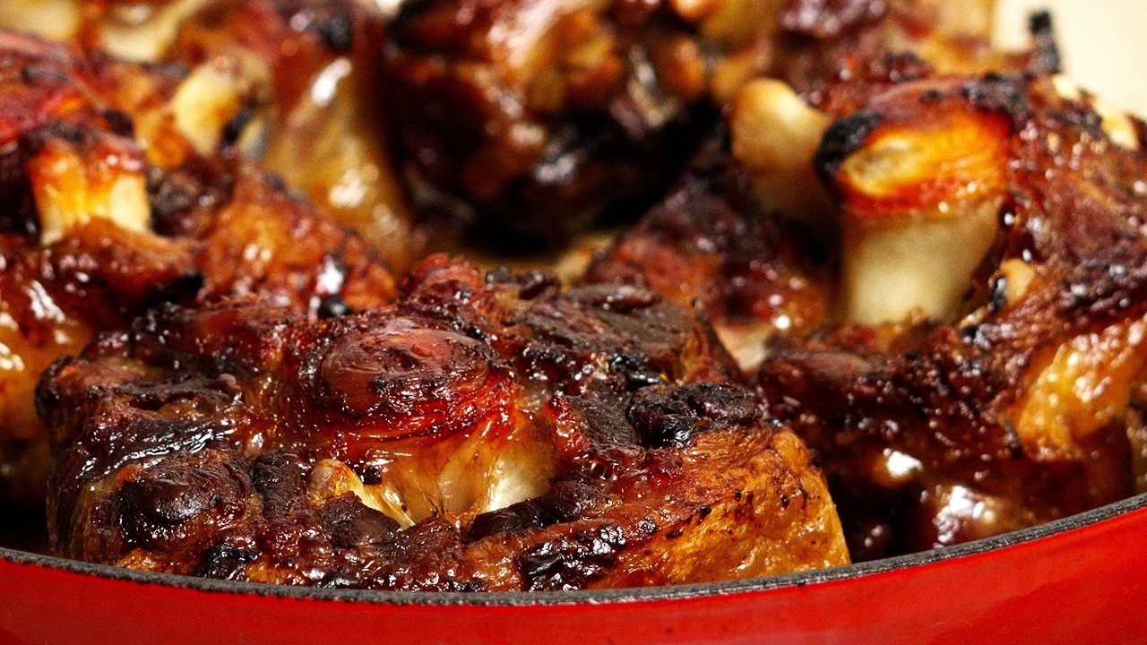 Roasted Oxtail — Deeply Tender, Not Heavy (Roast-First Method)