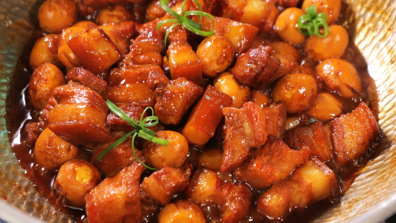 Thịt Kho Trứng Cút Đơn Giản – Không Cần Nước Dừa Vẫn Ngon Tuyệt