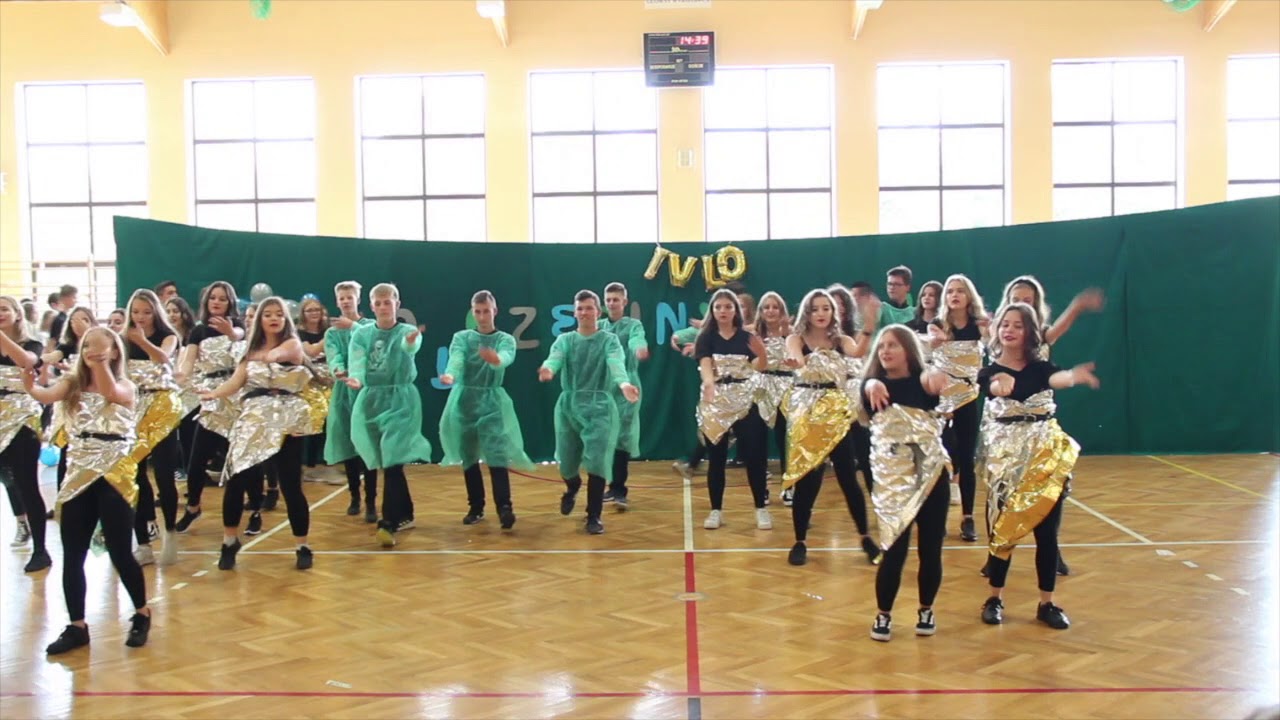 Otrzęsiny Klas PIerwszych 2019 - klasa 1bg