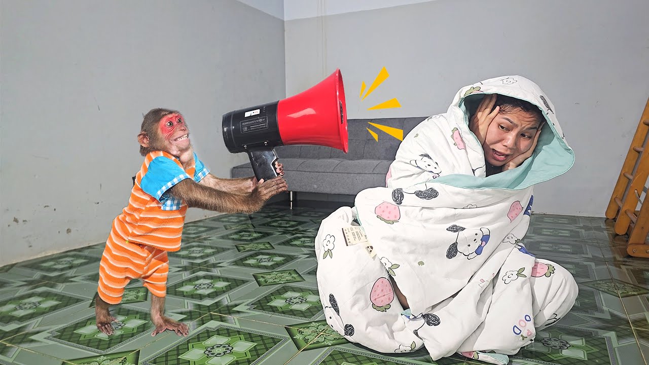 Funniest video! Su wakes up mom makes whole village laugh 🤣