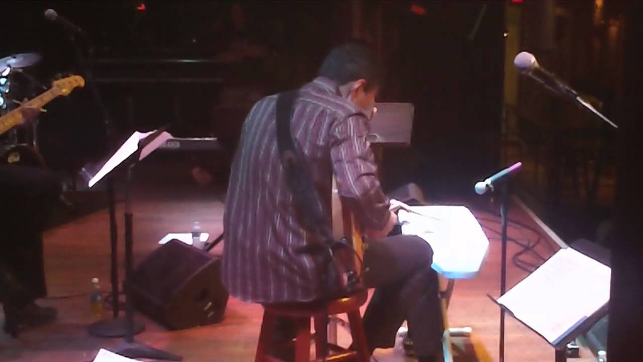 Steve Smith Trio with Vinny Valentino and Baron Browne play 