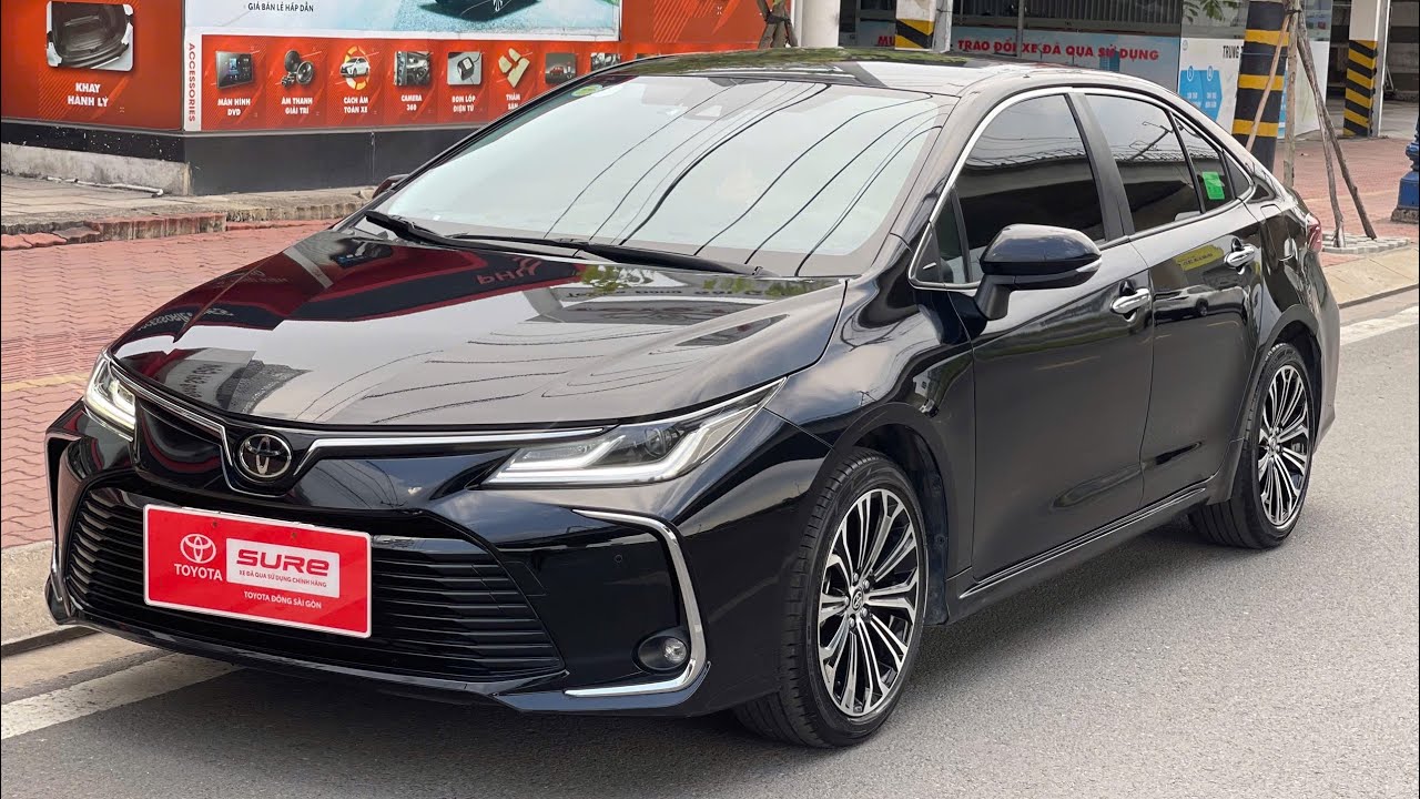 Xe Lướt Chính Hãng | Corolla Altis 1.8V 2021 | 9.000km 