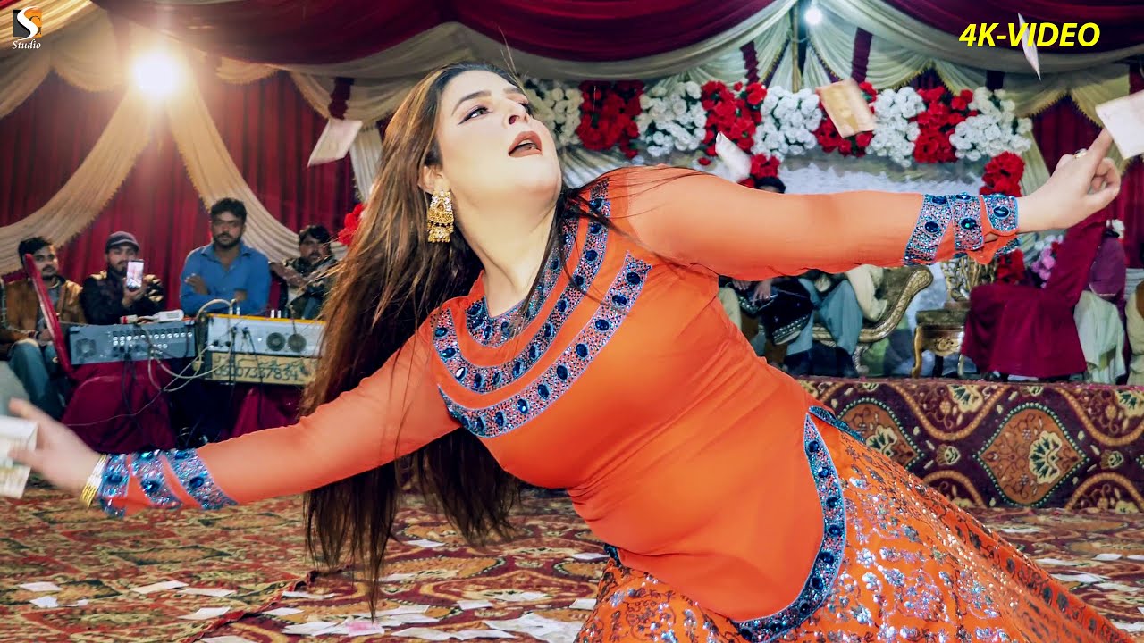 Ajj Hona Deedar Mahi Da , Chahat Baloch Multan Show Entry 2022