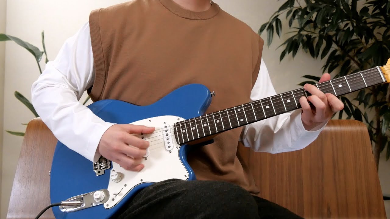 When you need to impress a girl but only have a guitar and 30 seconds