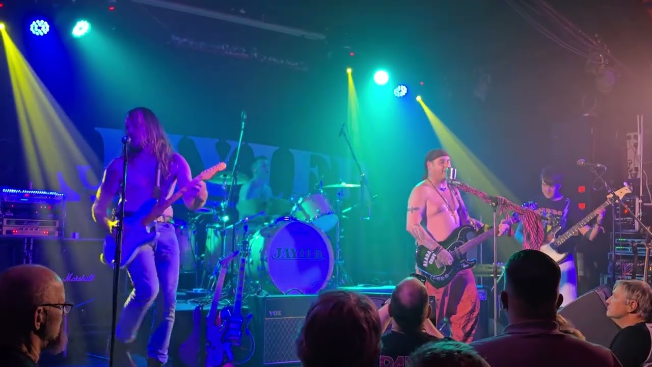 Alabama Crow 'Get Out Alive ' Leo's Red Lion Gravesend 18.10.2025