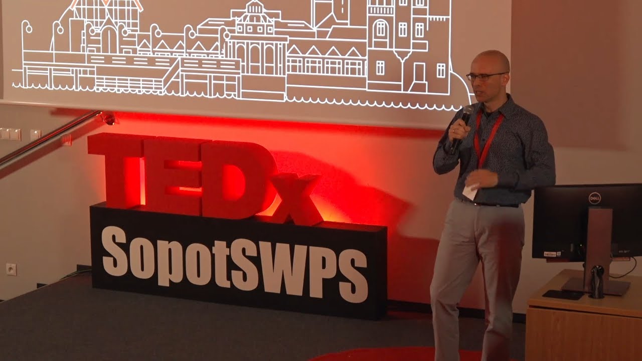 Przyszłość już była, a wielkie jest małym | Marcin Jacoby | TEDxSopot SWPS