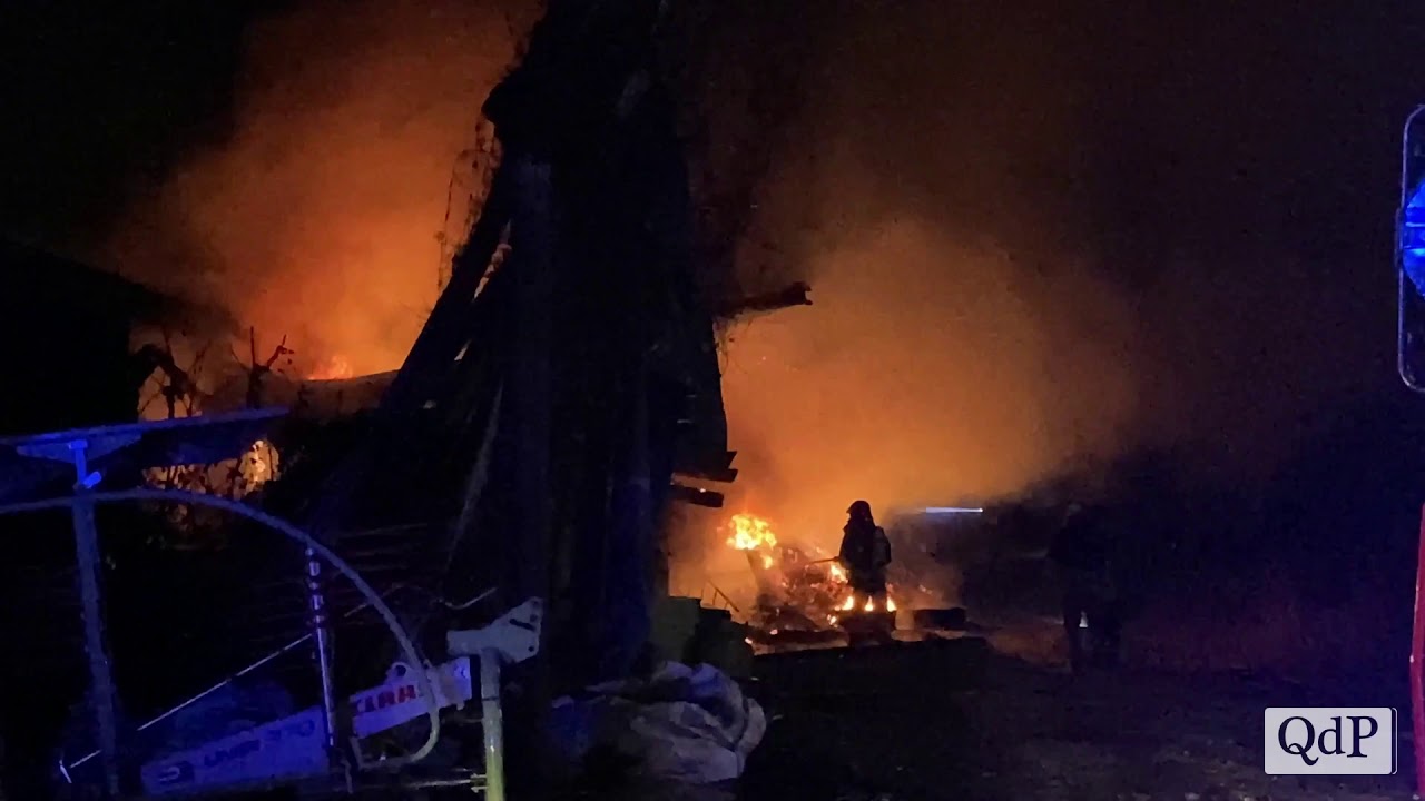 Rogo lungo il Muson a Pagnano d’Asolo: a fuoco un fienile. Fiamme spente dai vigili del fuoco