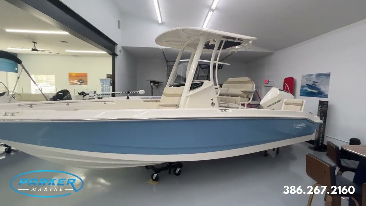 New 2026 Boston Whaler 220 Dauntless 22 ft Boat For Sale In New Smyrna Beach, FL: Walkaround