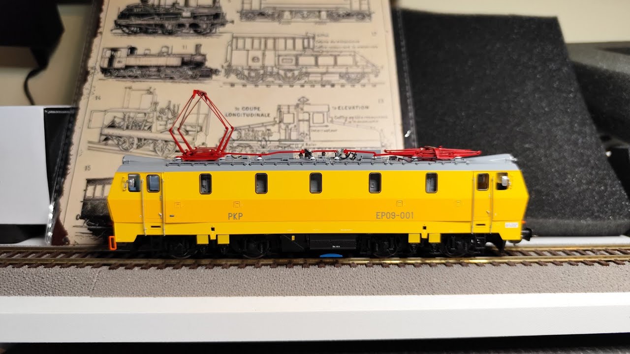 EP09-001 od Piko 97527 DCC Sound 