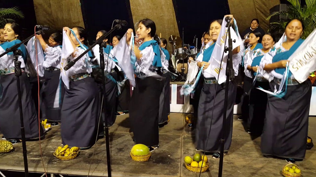 CORO LAS HIJAS DEL NAZARENO