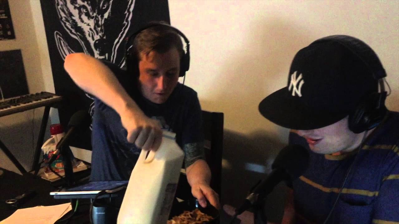 Geoff eats Cannamon Toast Crunch marijuana cereal