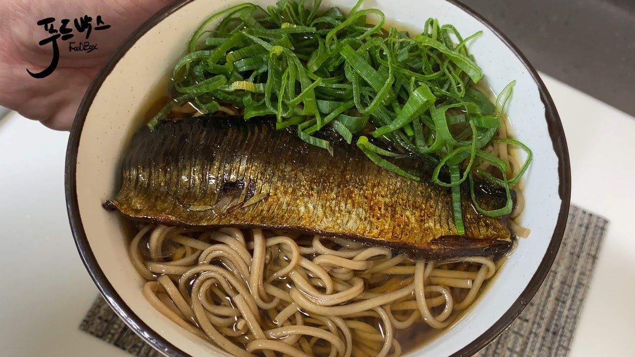 청어로 만든 뜨끈한 국수 한 그릇 하세요! [니신소바 にしんそば]