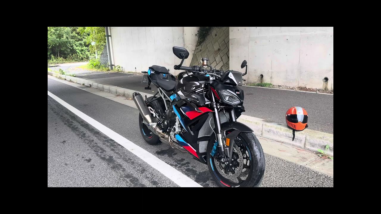 BMW M1000R 2025 Monster Bike  Simpson custom #m1000rr  #s1000rr  #bmwmotorrad  #bikelife 
