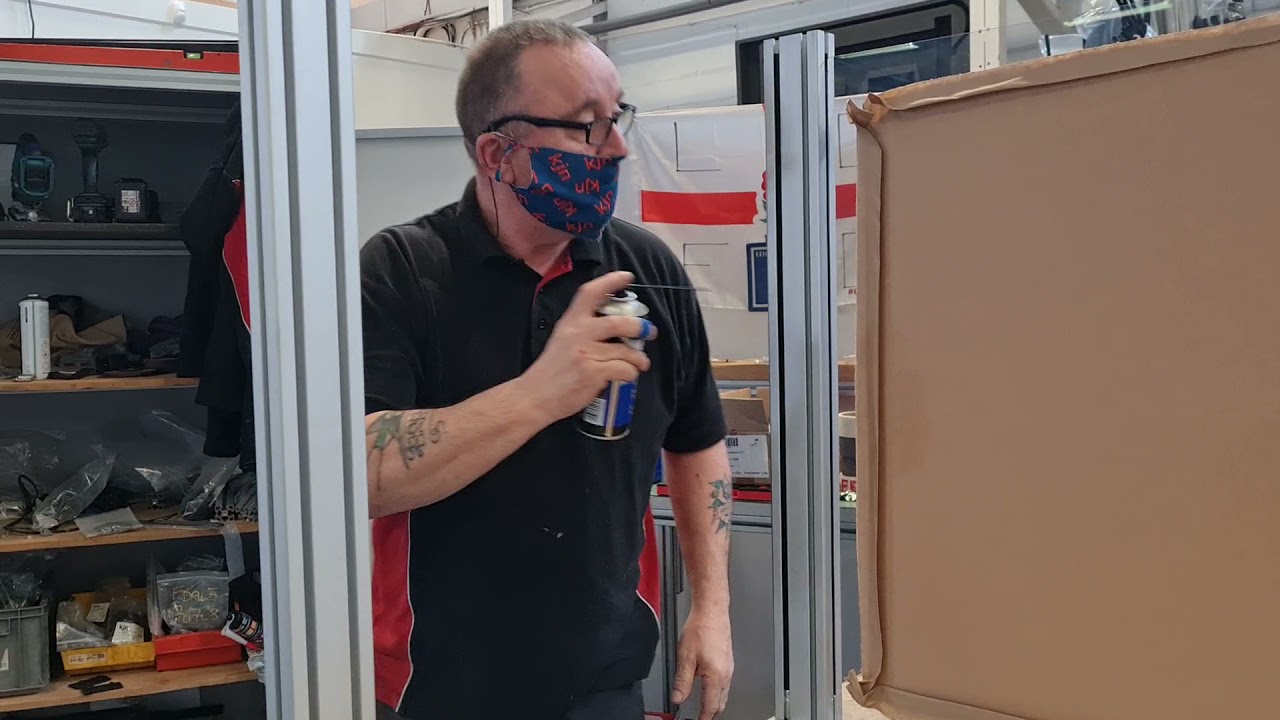 How to glaze panels into Aluminium Profile