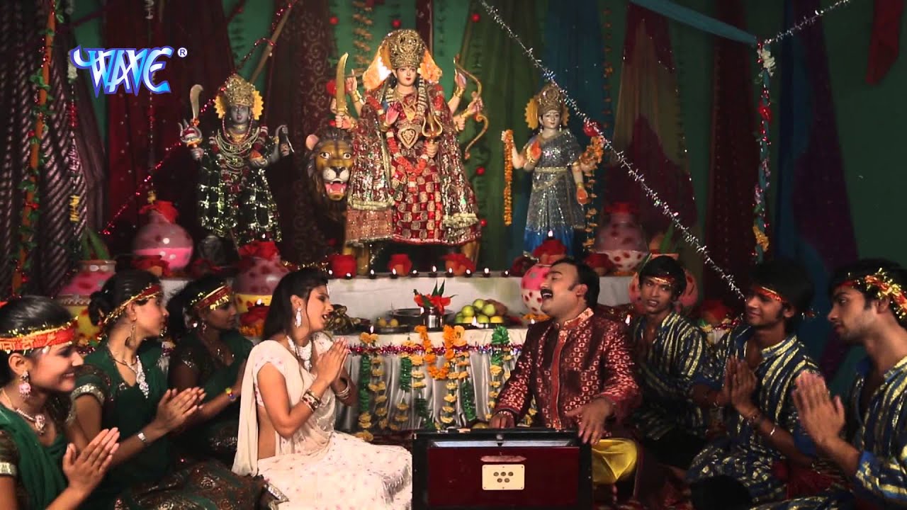 Maiya Ke Charno Me - मईया के चरणों में - Gopal Rai - Bhojpuri Devi Geet Song 2015