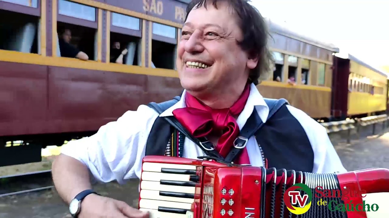 CARLINHOS STEINER ESPECIAL O MESTRE DO ACORDEON GRAVADO EM ERECHIM Nº 271