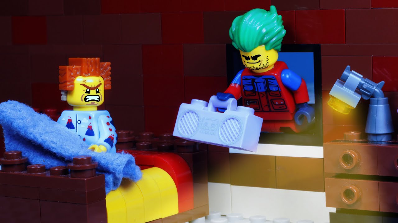 LEGO CITY ANNOYING NEIGHBORS MUSIC STOP MOTION