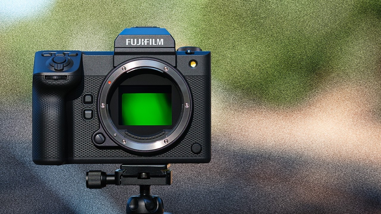 Why Fujifilm Grain Beats Plugin Grain