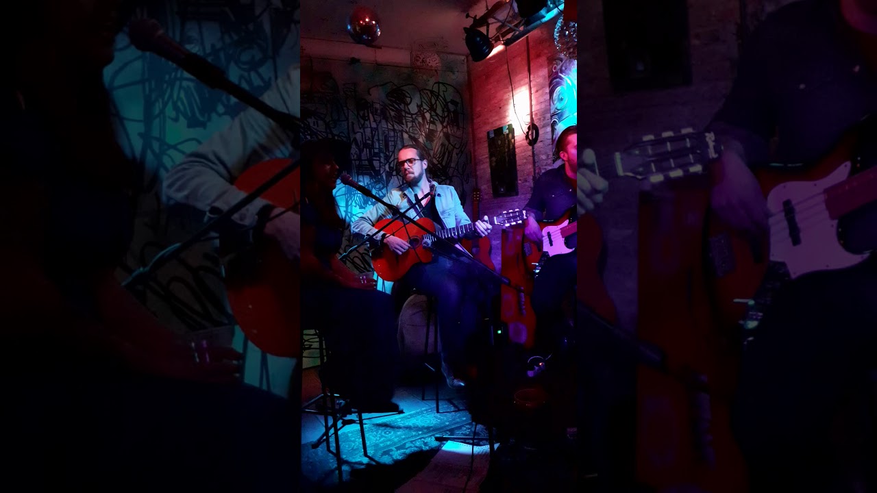 OHmyPeaches speelt in SWAF, 17 november 2019.