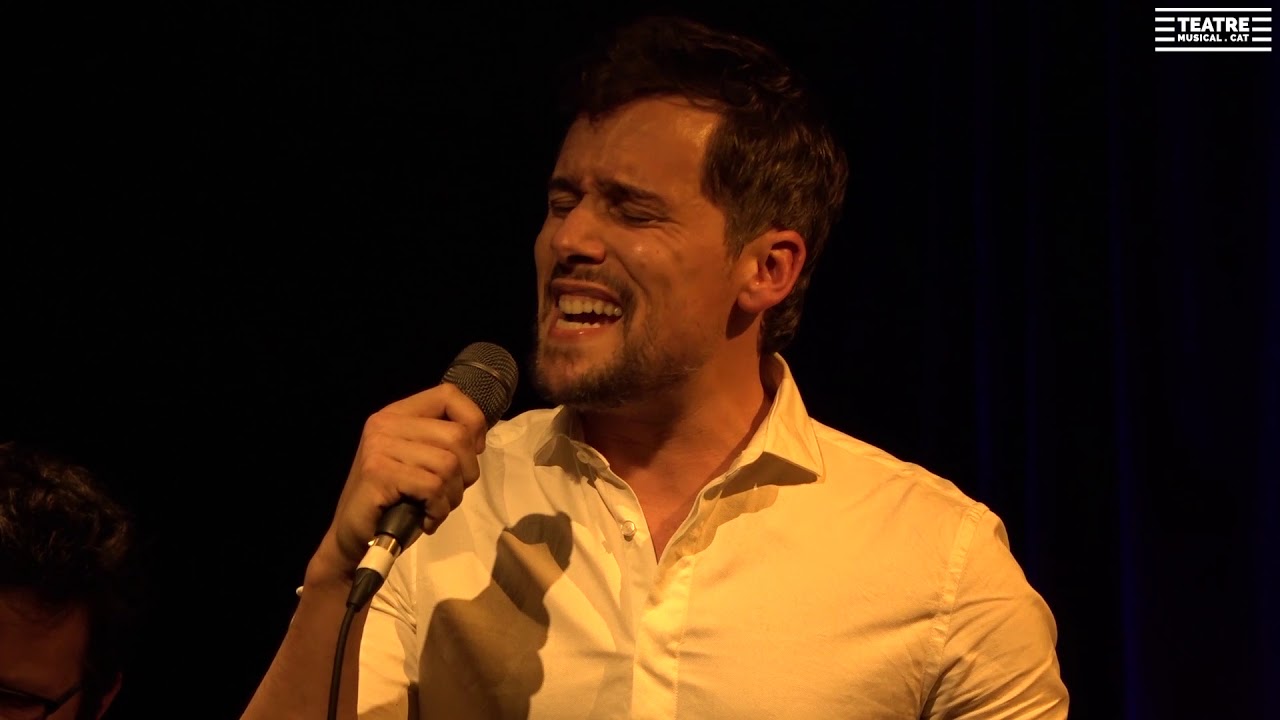 Naturalment -Roger Berruezo- Onyric Teatre Condal de Barcelona