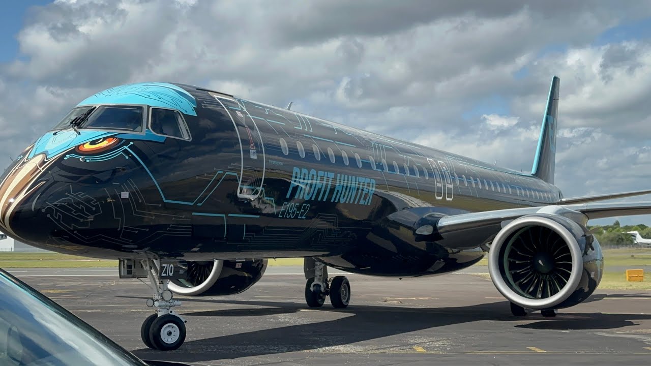 Embraer E195-E2 Flying Display at Farnborough Airshow 2024 - Day1 | 22/07/2024 incl vertical takeoff