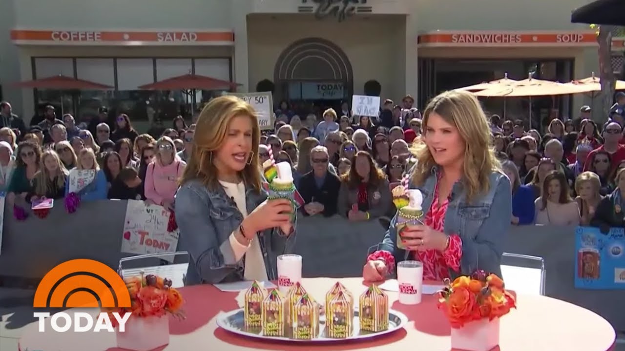 Hoda And Jenna Try Universal Orlando’s Most Popular Foods | TODAY