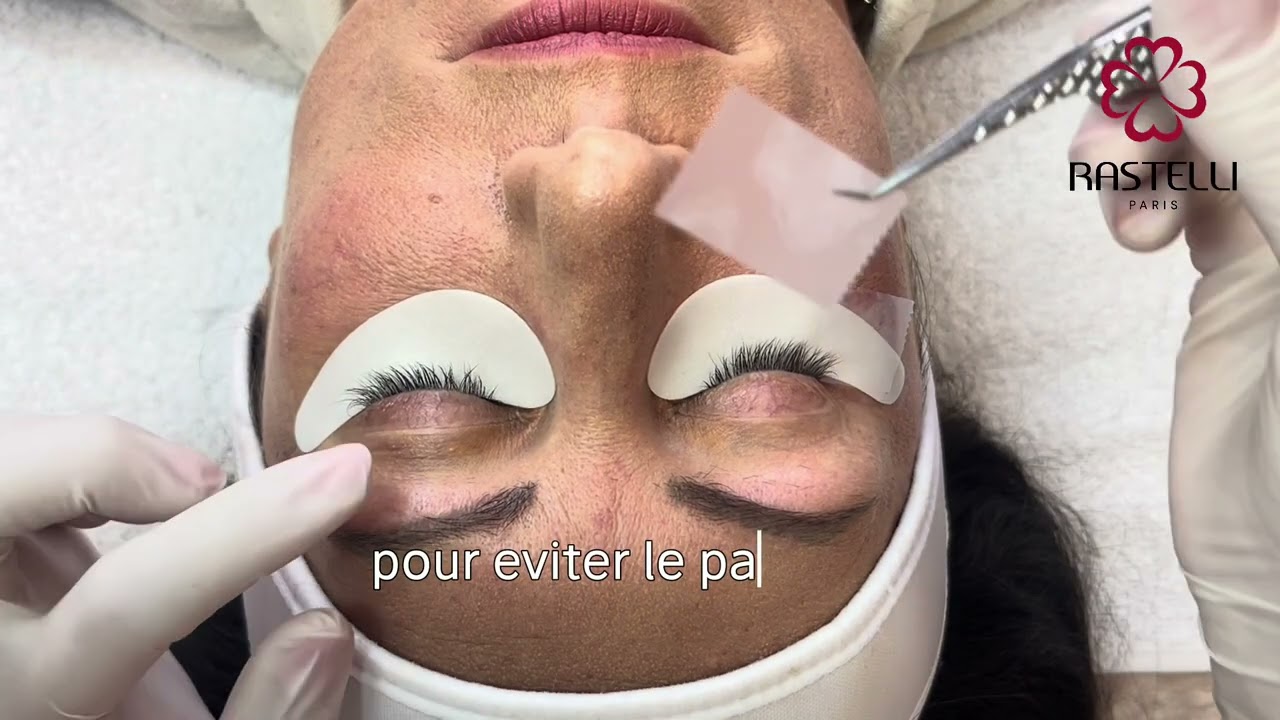 Préparer les cils correctement avant une extension de cils