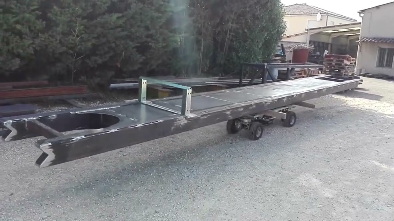 Plateforme motoris&eacute;e CM80 ch&acirc;ssis camion - Minitrucks Robotics