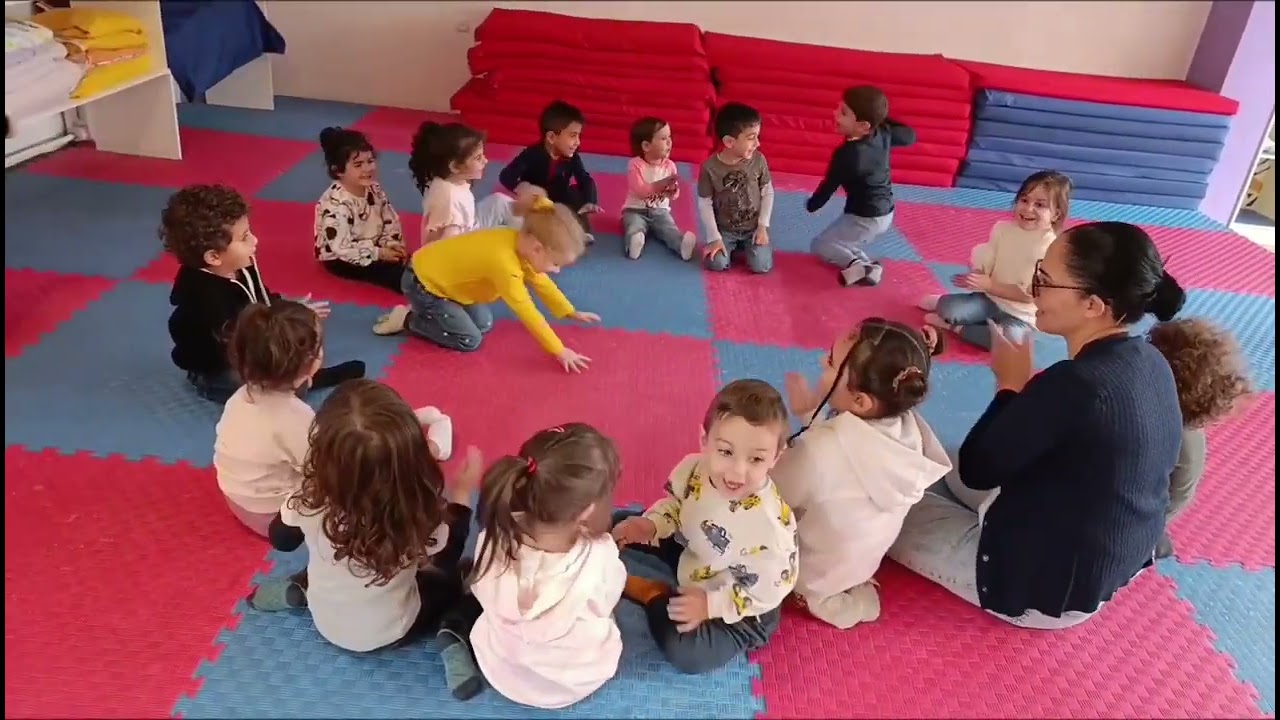 Ազգային խաղ՝ թաշկինակ