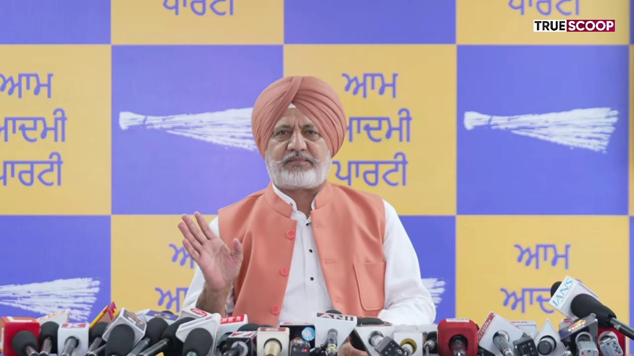 AAP Punjab General Secretary & Media In-Charge Baltej Pannu's Press Conference | LIVE Chandigarh