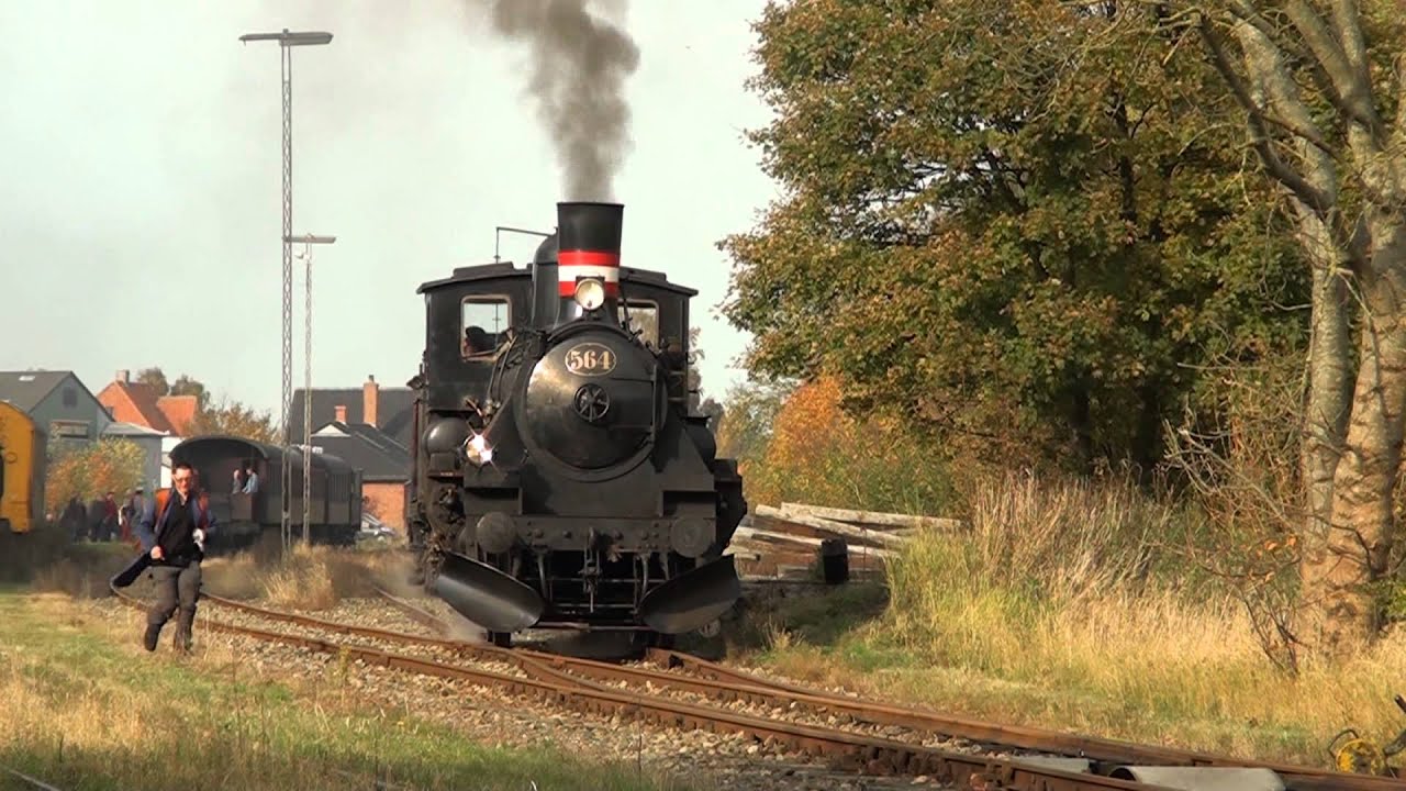 K 564 med veterantog mellem Gørlev og Slagelse 20-10-2012