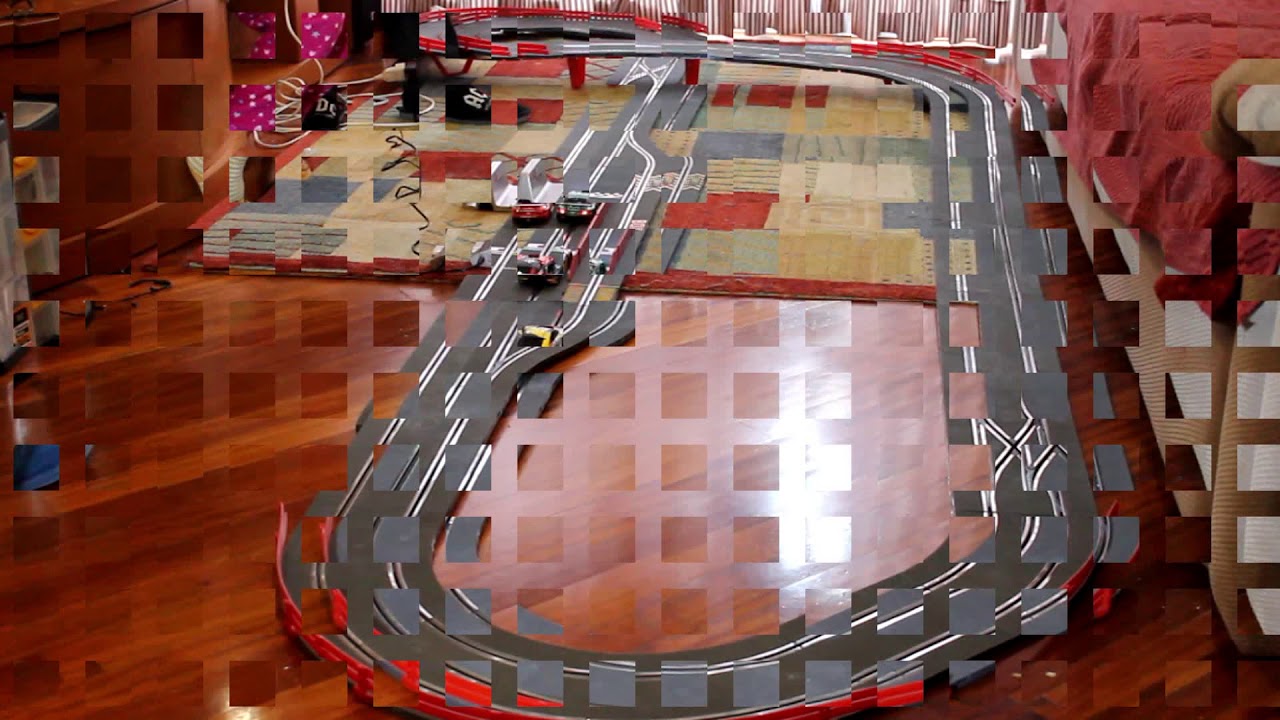 74-3 coches en advance con un transformador