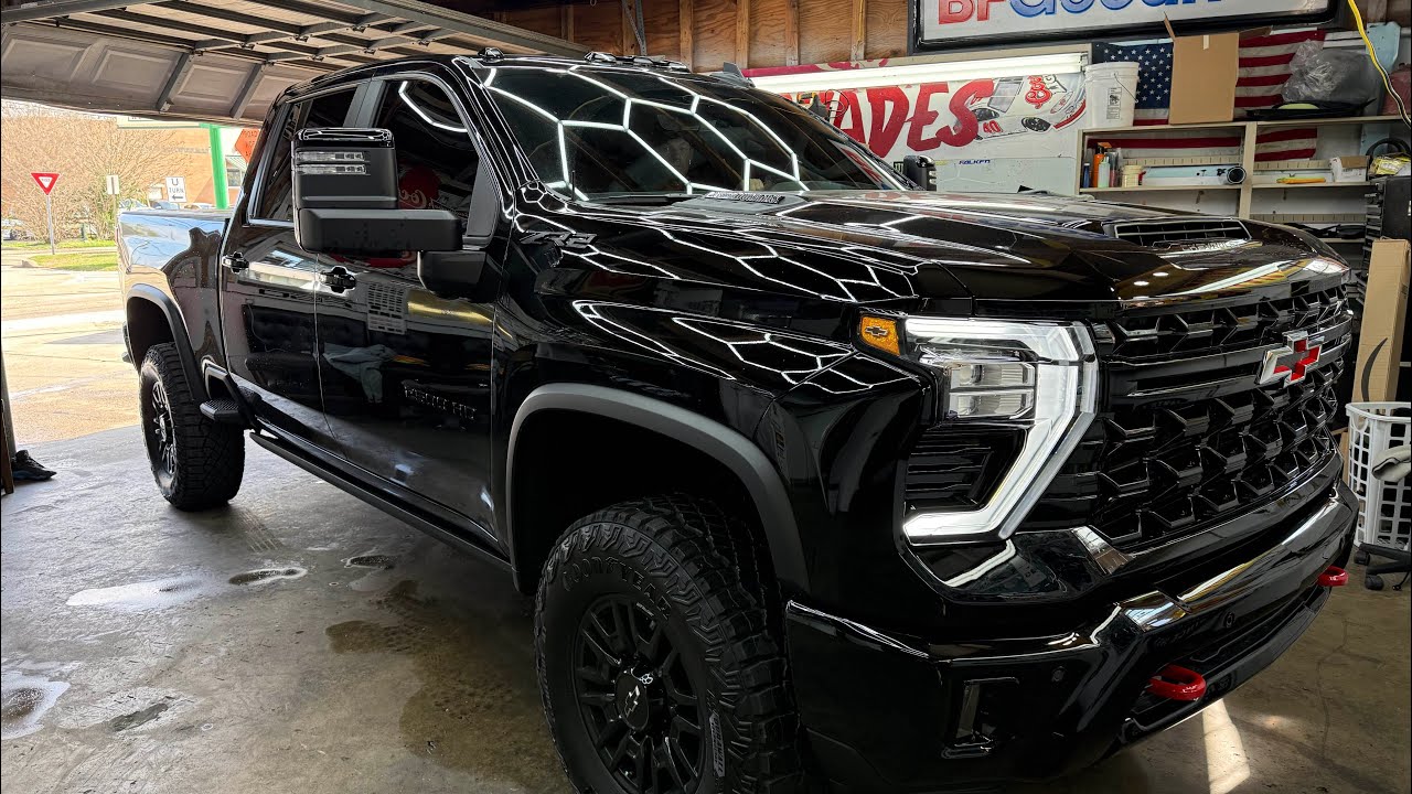 Керамическая тонировка стекол для Chevrolet Silverado ZR2 2026 года, 5% по всему периметру, кроме...