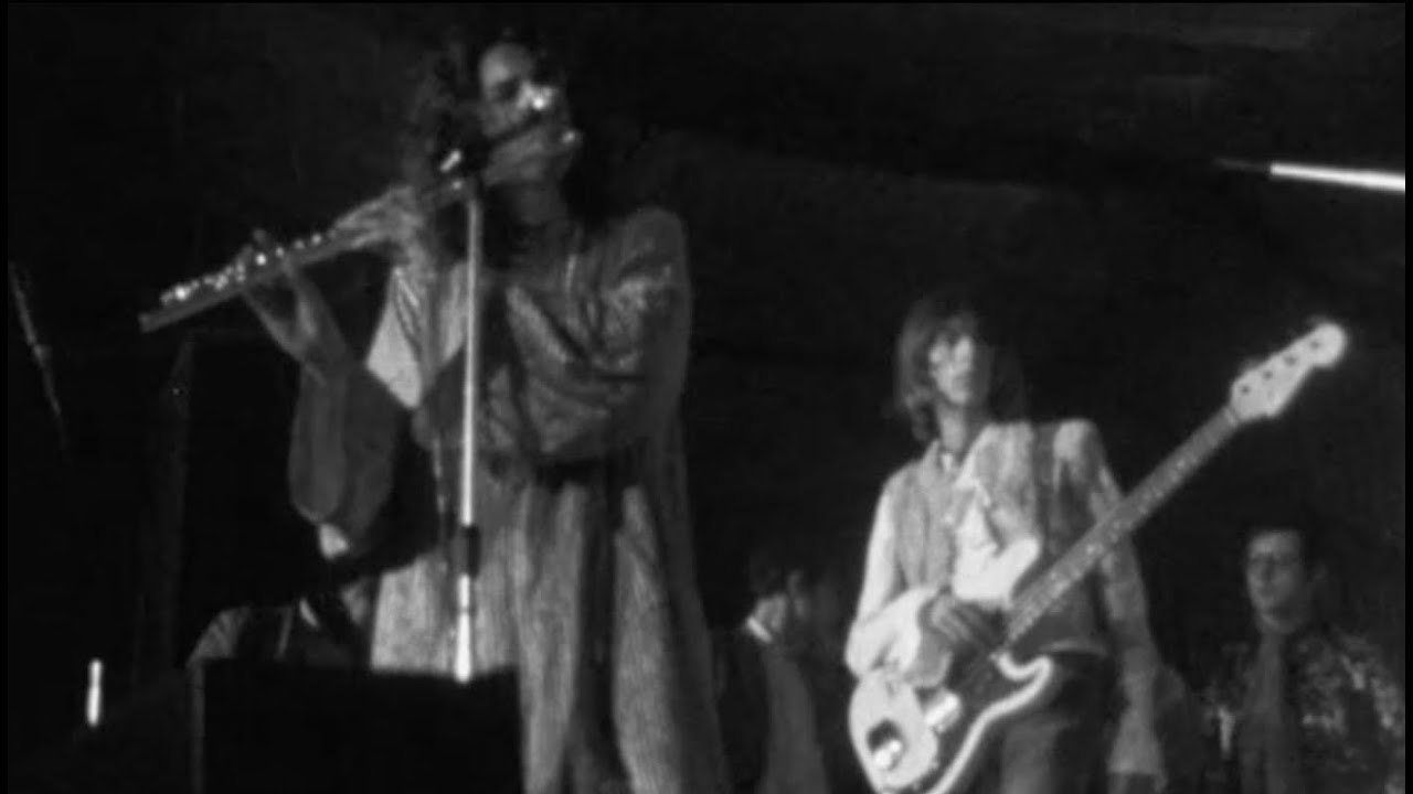 Ame Son au Festival d'Amougies, 1969, suivi d'un entretien avec Marc Blanc, batteur du groupe.