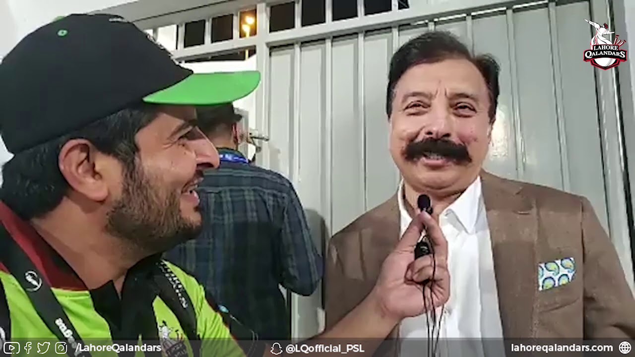 Fawad Rana celebrating after winning the match against Multan Sultans