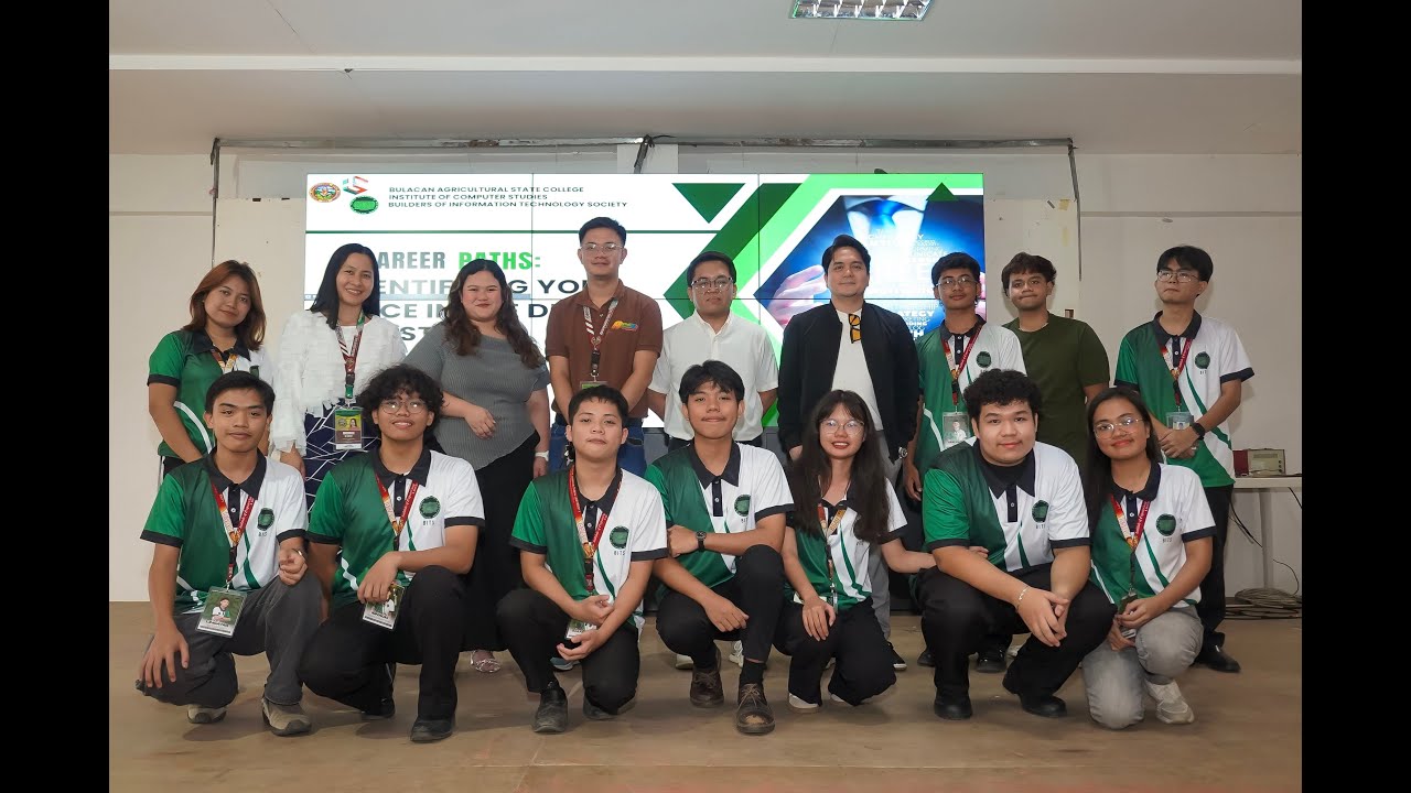 𝐈𝐓 𝐂𝐀𝐑𝐄𝐄𝐑 𝐏𝐀𝐓𝐇𝐒: 𝐈𝐝𝐞𝐧𝐭𝐢𝐟𝐲𝐢𝐧𝐠 𝐘𝐨𝐮𝐫 𝐏𝐥𝐚𝐜𝐞 𝐢𝐧 𝐭𝐡𝐞 𝐃𝐢𝐠𝐢𝐭𝐚𝐥 𝐈𝐧𝐝𝐮𝐬𝐭𝐫𝐲