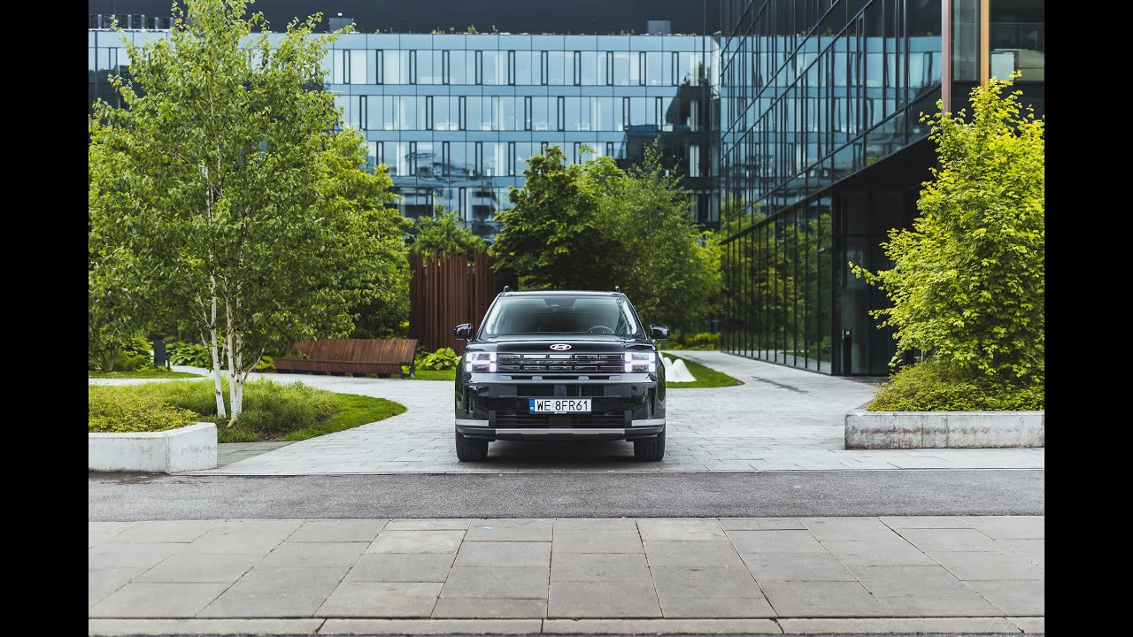 Nowy Hyundai Santa Fe mHEV – czarny jak noc, nowoczesny jak jutro | TEST @RoundTheWheel_pl