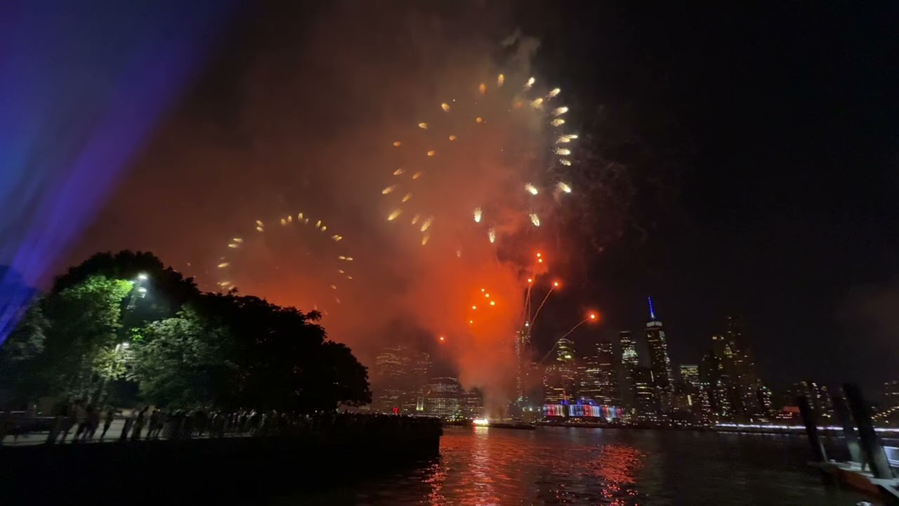 Macys July 4th Fireworks in Brooklyn, New York