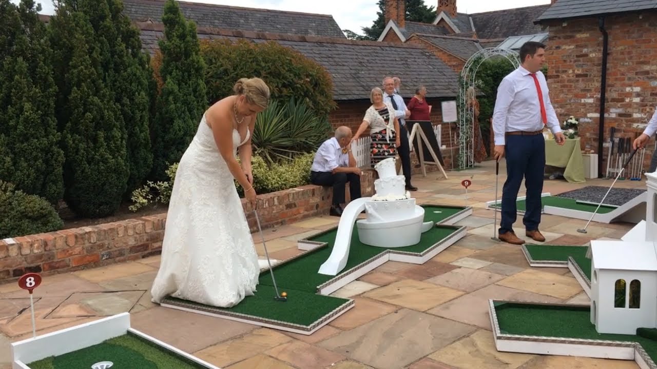 crazy9 mobile adventure golf - wedding entertainment