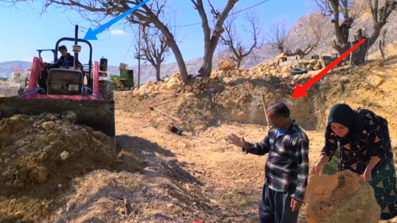 Making a sheep house with Mohammad and Vic making a delicious dish of Zarigol🙏🙏🌹🌹