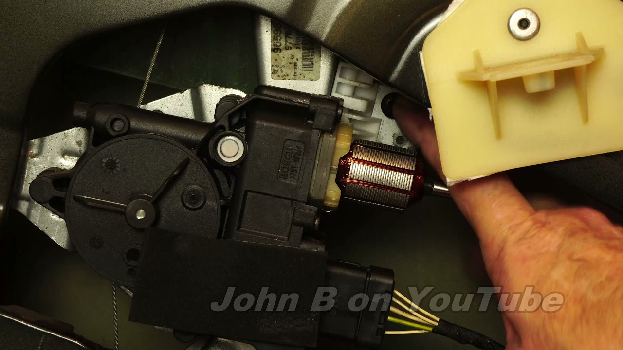 Peugeot 308 Rear Door Electric Window Regulator Replacement & Door Trim Removal