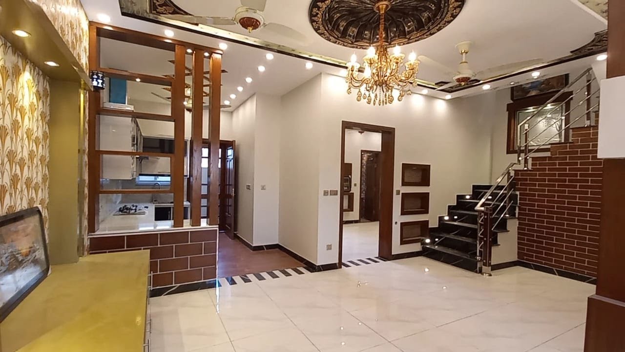 5 MARLA DREAM HOUSE FOR SALE IN BAHRIA TOWN LAHORE