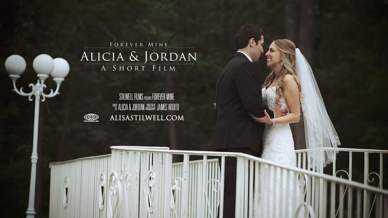 Villa Venezia Middletown NY wedding will make you smile | Alicia & Jordan