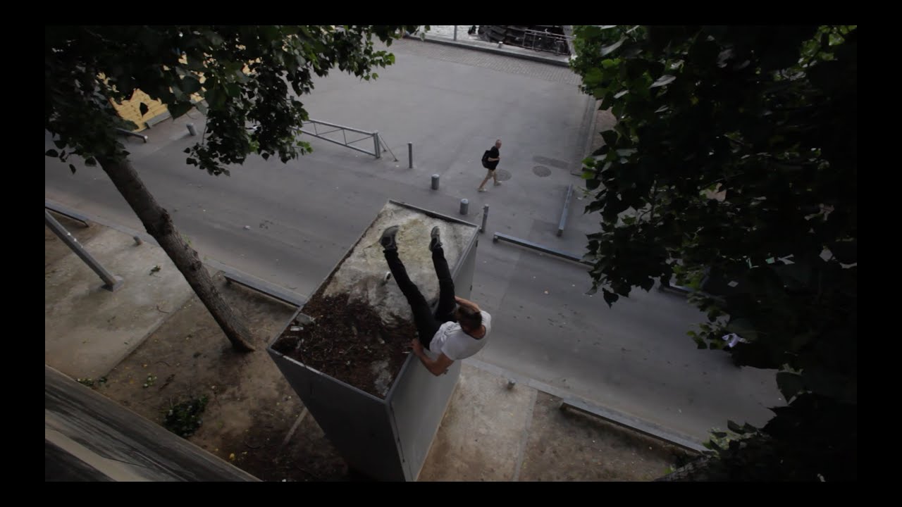 Training at Heights Necessitates Good Falling Technique - Parkour Ukemi