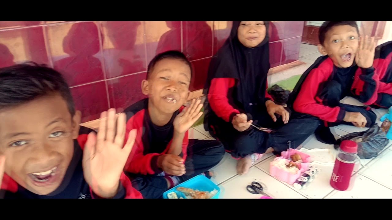 Sehari Belajar Diluar Kelas (SDN Pasirayu)