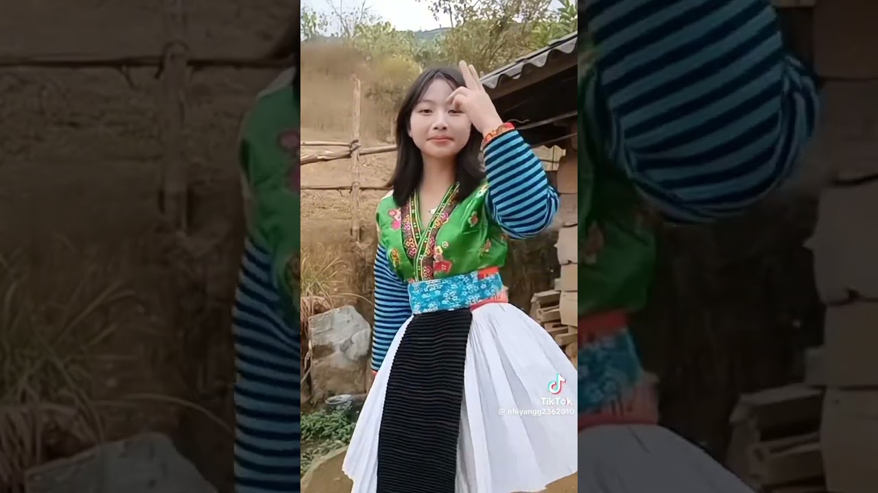 Nkauj hmoob nhảy tiktok😉#xhuong #hmoob