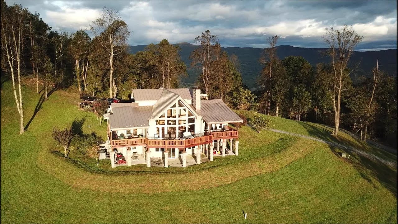 1111 Peaks Shadow Road, Bedford, Virginia